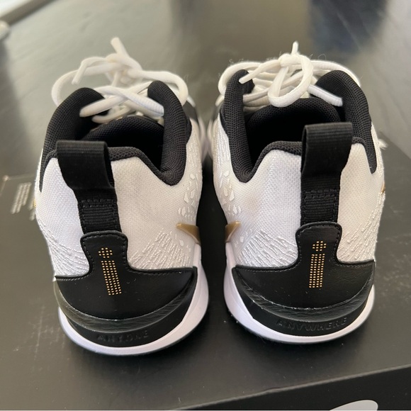 ✔️New✔️ NIKE Sabrina 2 KC GS Gold Quest - Picture 8 of 10